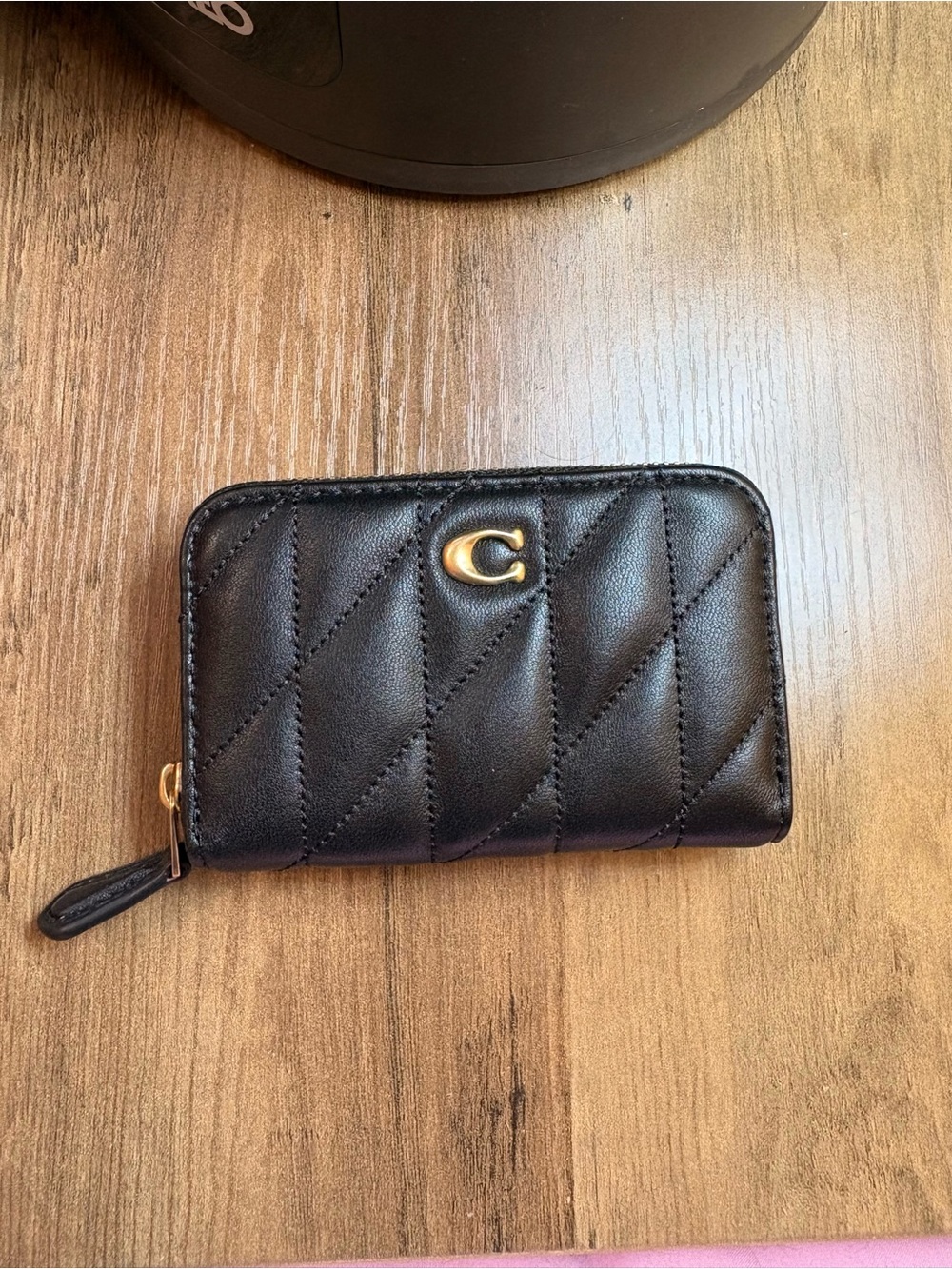Coach quilted zip card case black brass